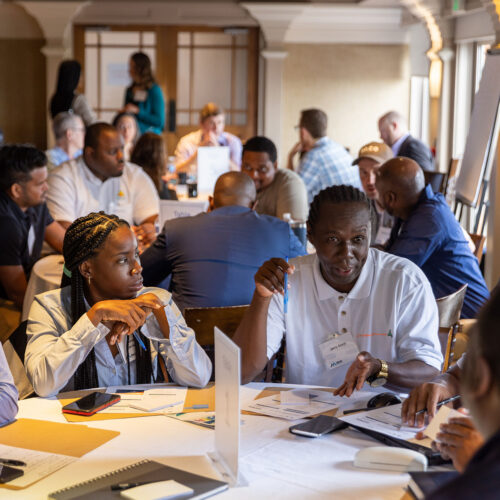 ETA members in discussions